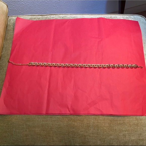 Vintage St John Gold plated Necklace. Brand New - Picture 6 of 8